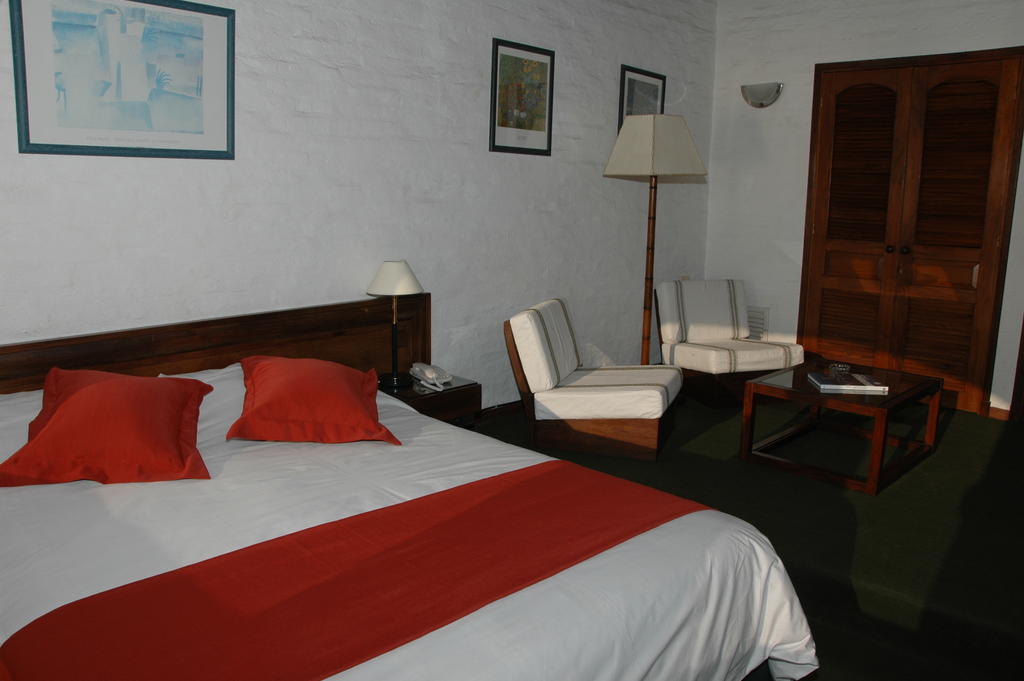 Hotel Wyndham Garden Montevideo Carrasco Ciudad de la Costa Habitación foto